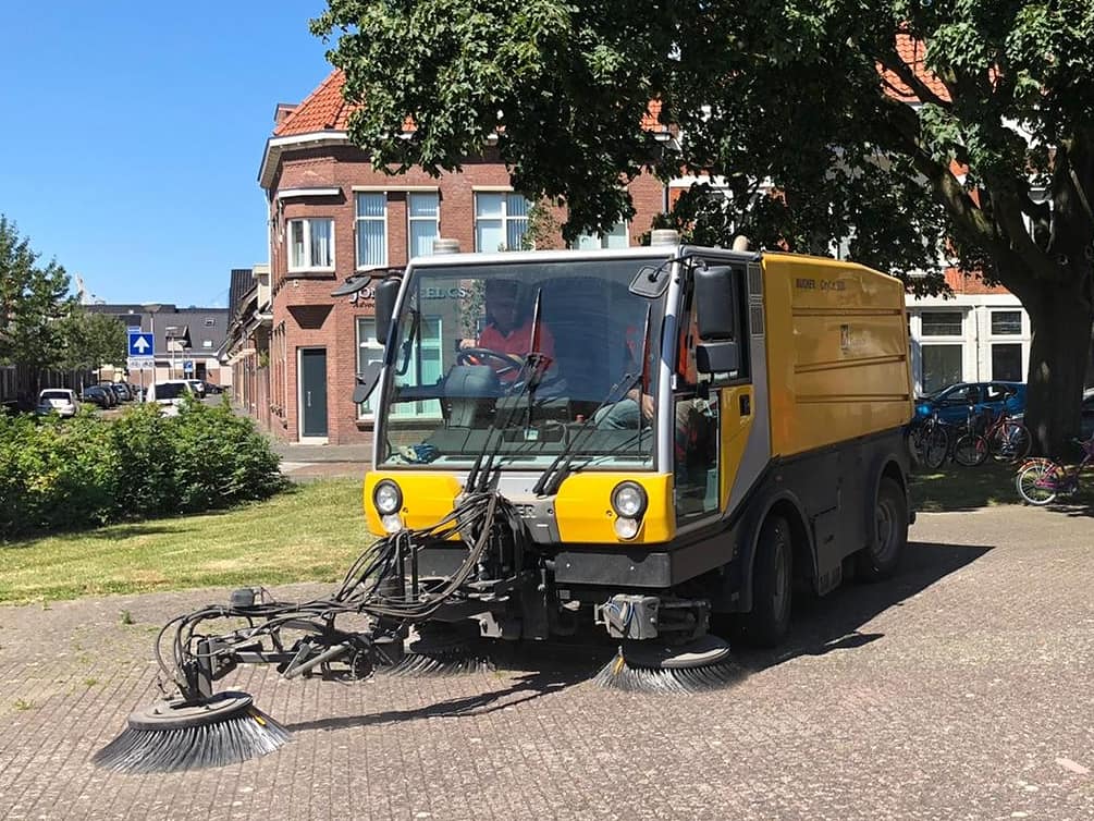 straatveger buitendienst Sliedrecht